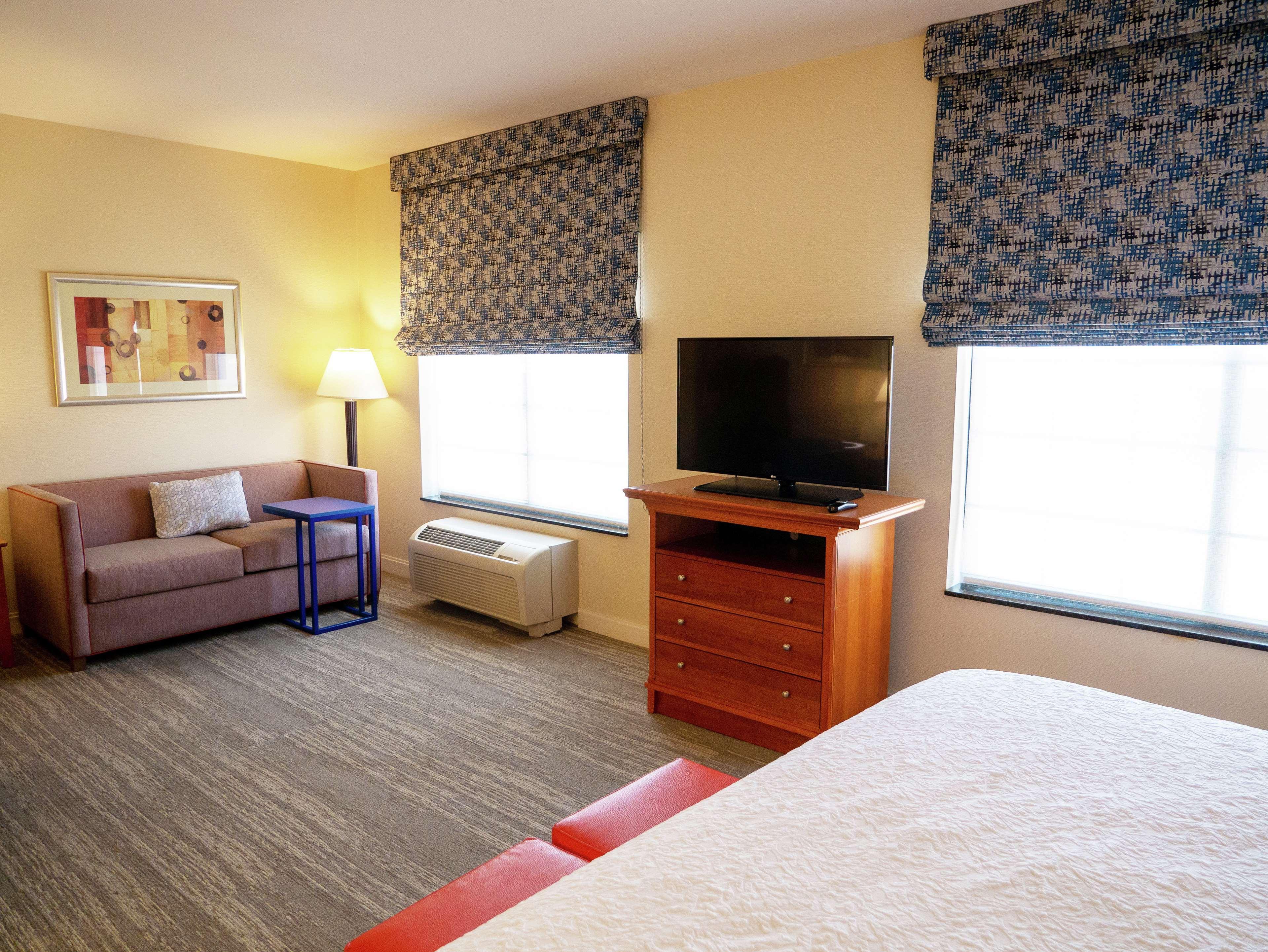 Hampton Inn Norco/Corona Екстериор снимка