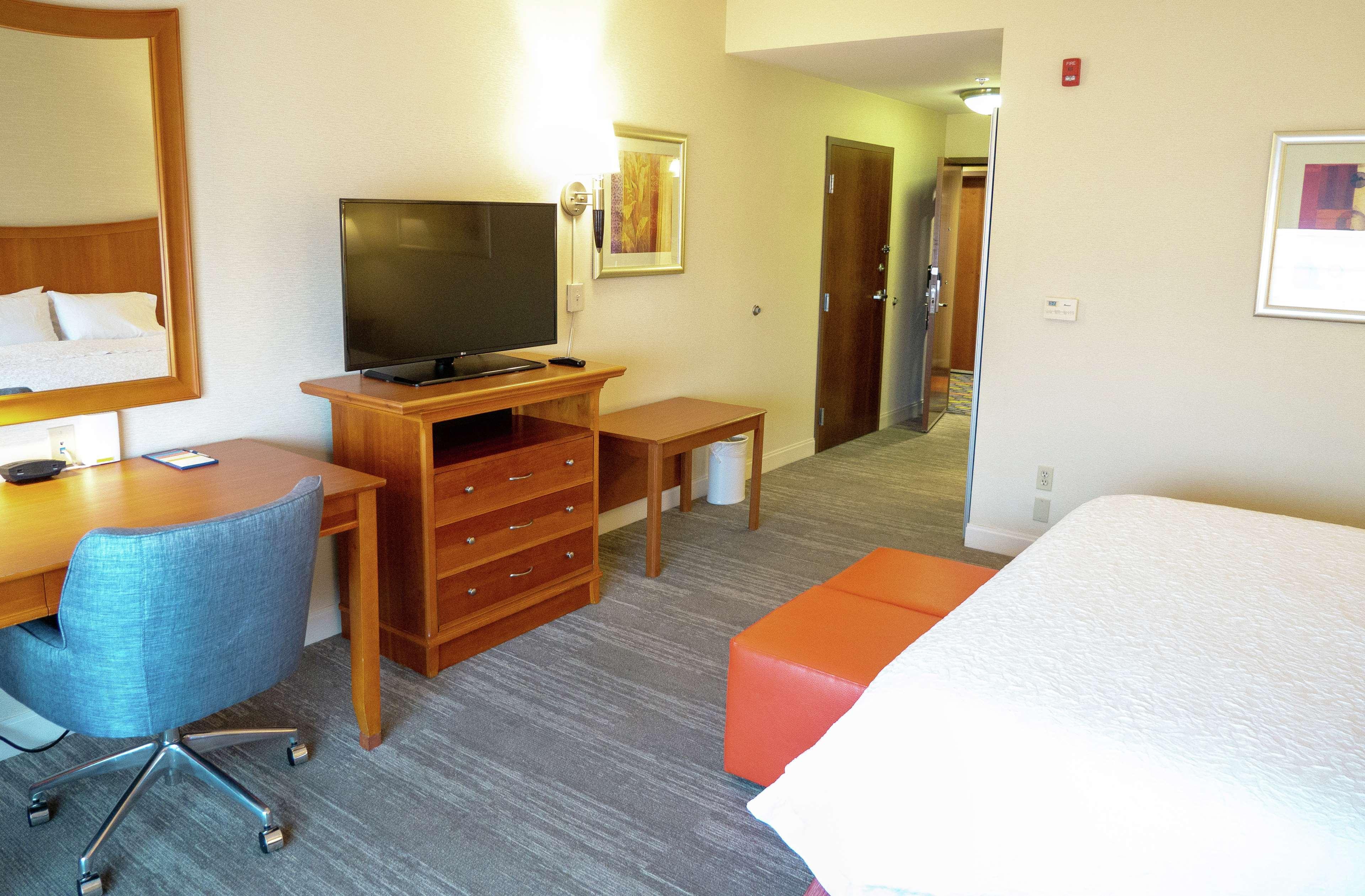 Hampton Inn Norco/Corona Екстериор снимка