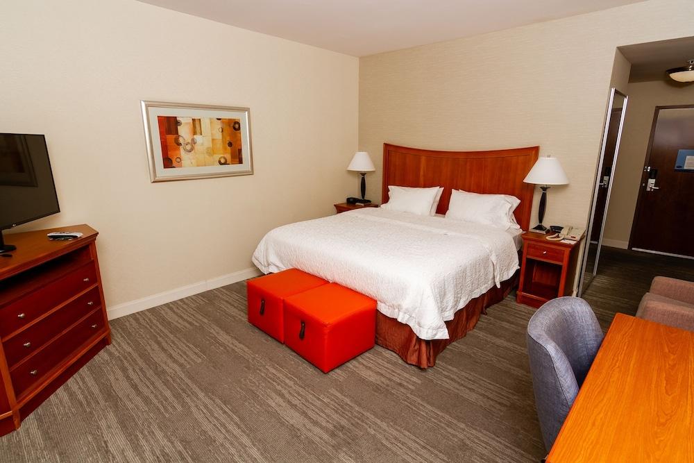 Hampton Inn Norco/Corona Екстериор снимка